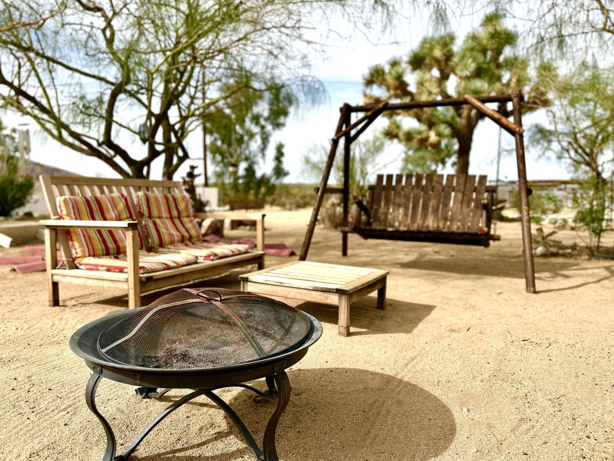 Popular Homestead! Location, Stargaze, Views! Joshua Tree Bagian luar foto